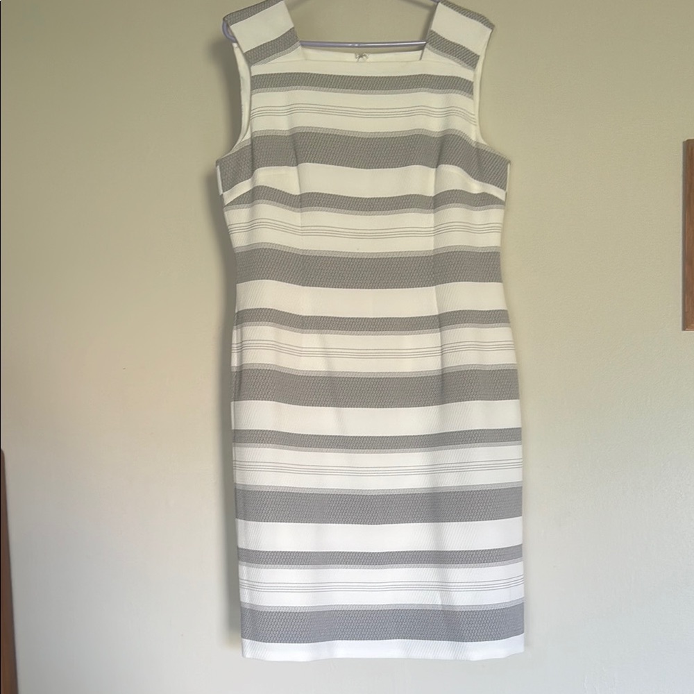 Preston & York White and Gray Sheath Midi Dress